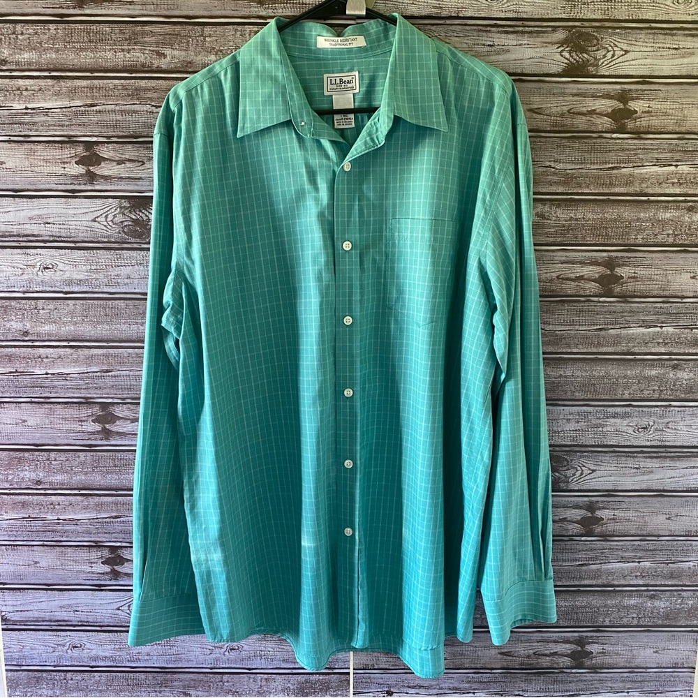 LL Bean Wrinkle Resistant Traditional Fit Long-Sleeved Button-Down Shirt Size L